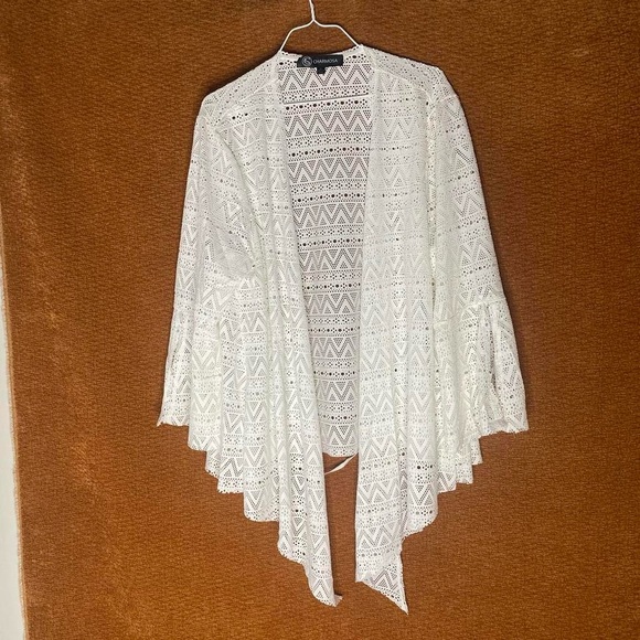 Modern NWOT Charmosa Cream Cutout Flowy Swimsuit Wrap Tie Coverup, Size XL. - Picture 1 of 4